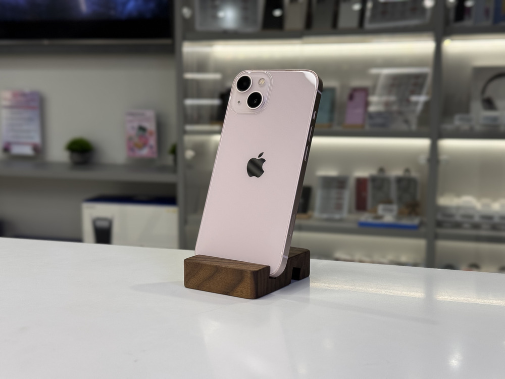 iPhone 13 128 Pink